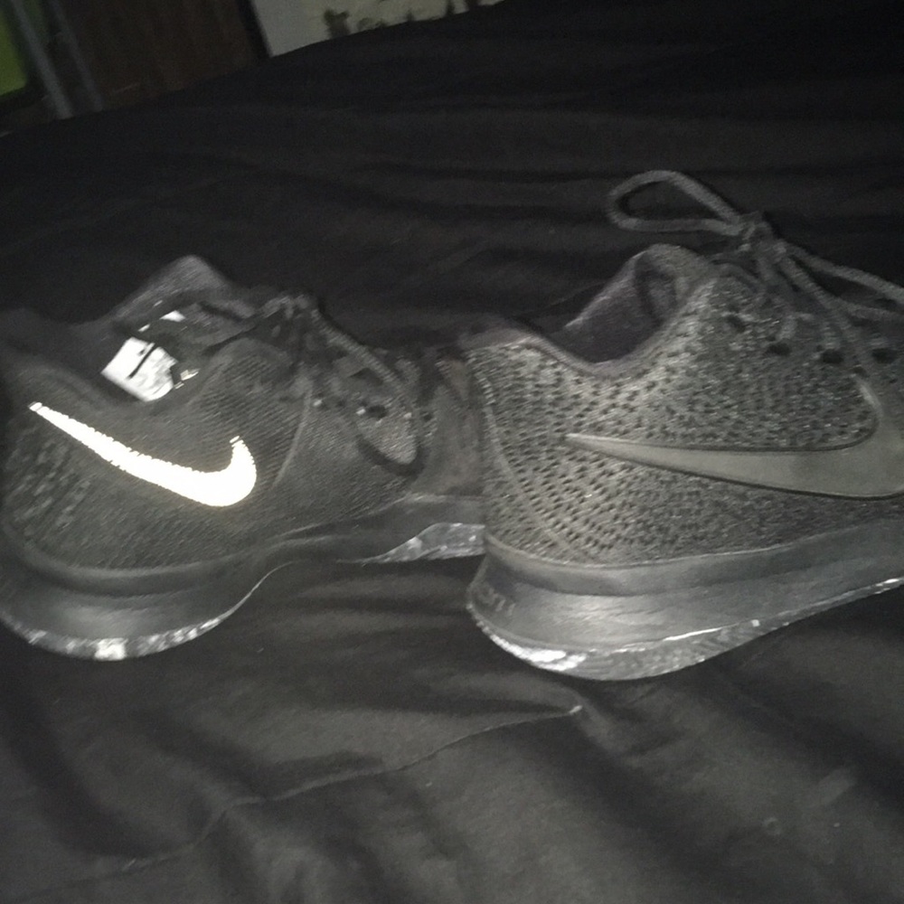 Nike kyrie 3 black marble